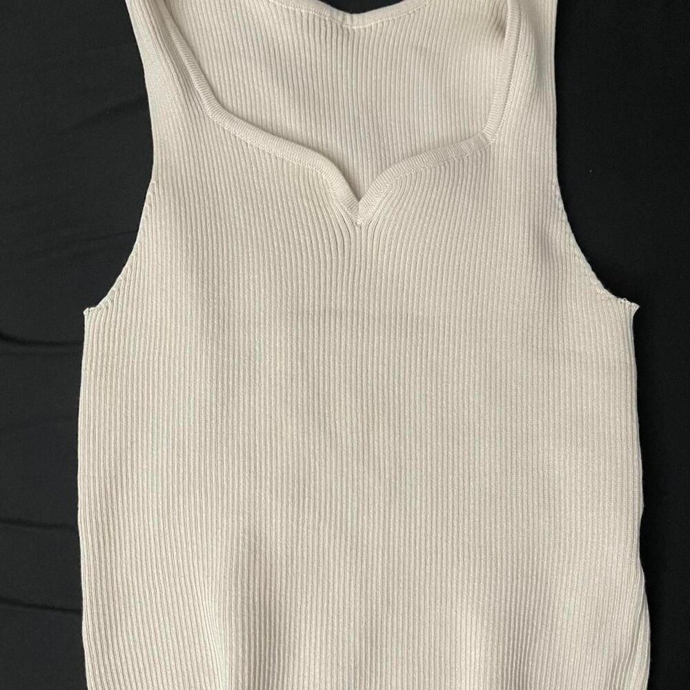 Shein Women's White and Cream Vest